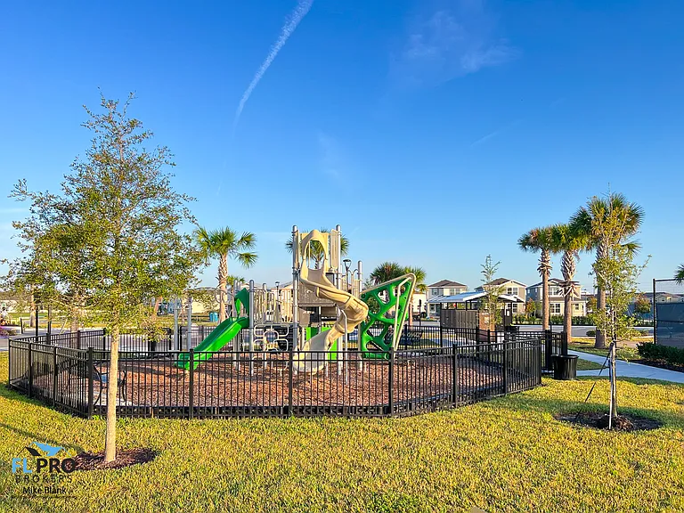 13323 Panama Beach Ct — Photo 47
