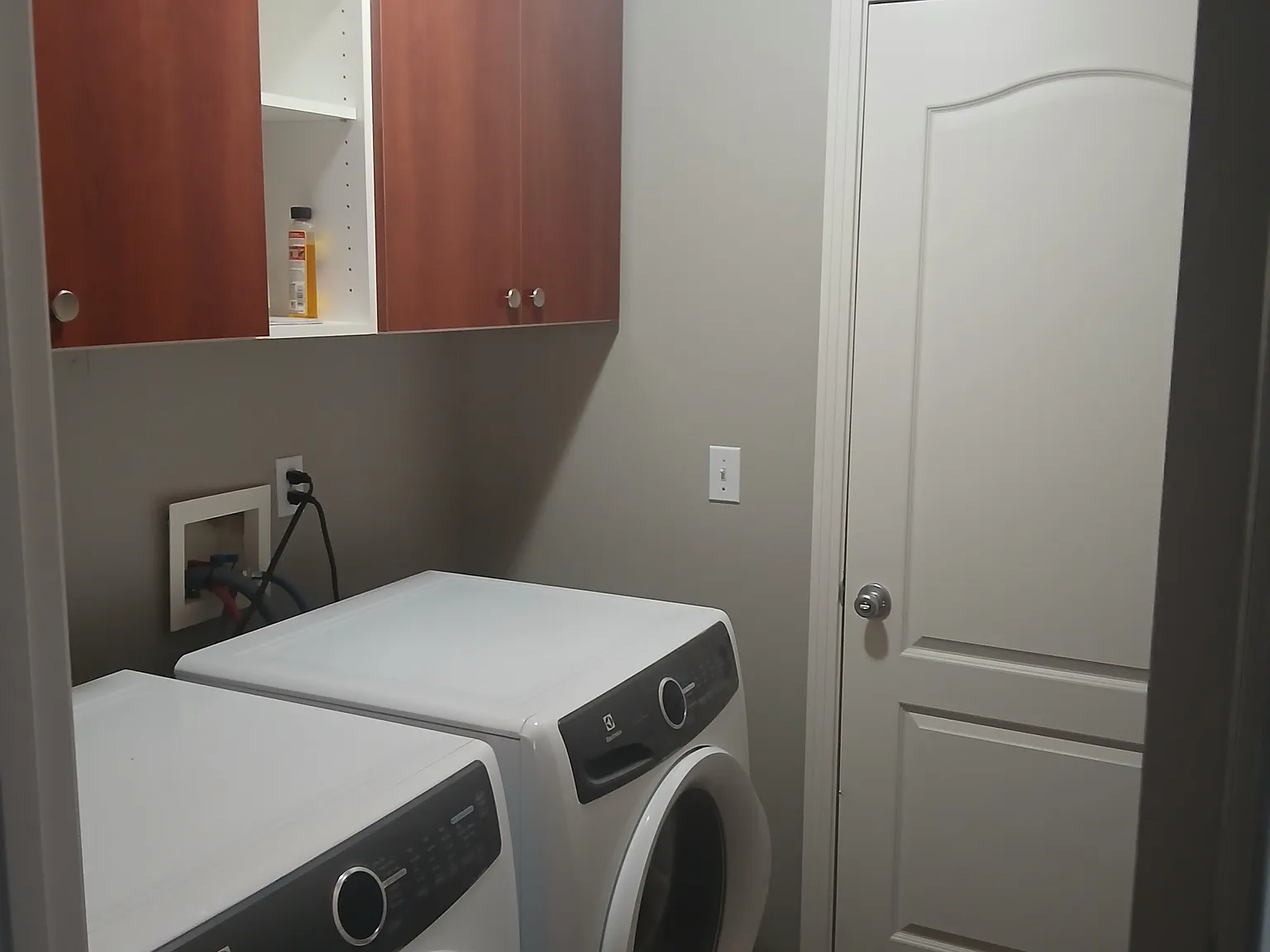 3 bed, 1256 sqft, $1,790 — Photo 4