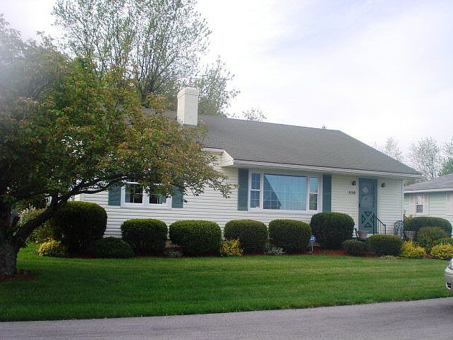 1st image of 550 Circle Dr