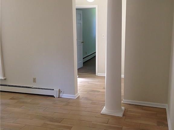 5th image of 19 N Pearl St