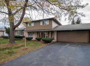 168 Sherri Ann Ln, Rochester, NY 14626