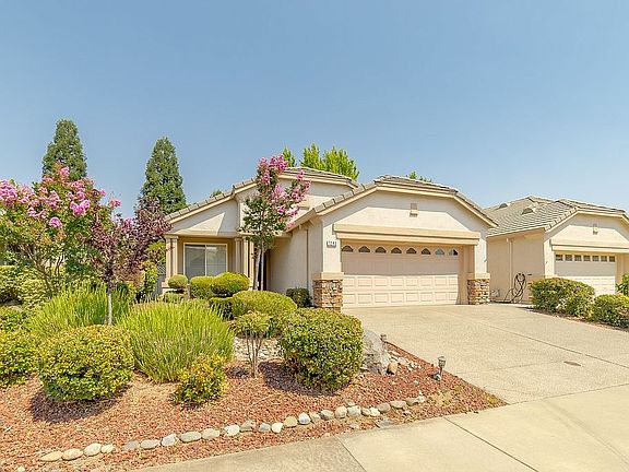 2nd image of 7240 Stagecoach Cir