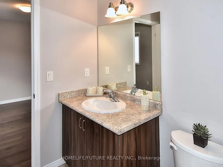 39 Summer Ln — Photo 27