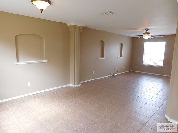 3rd image of 238 Lime Dr #1