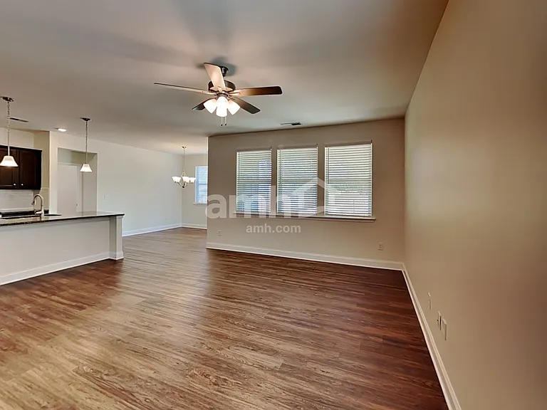 5130 Franks Creek Way — Photo 7