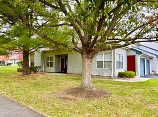 201 Forsythia Ln, Englishtown, NJ 07726
