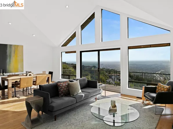 20 Schooner Hl, Oakland, CA 94618