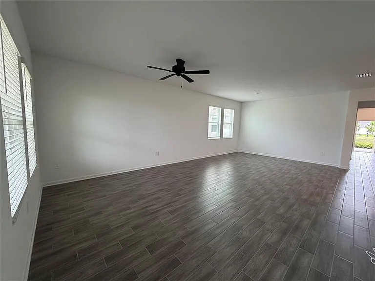 6464 Needle Way — Photo 32