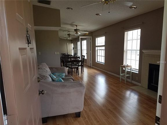 5th image of 3012 Bonaventure Cir APT 204