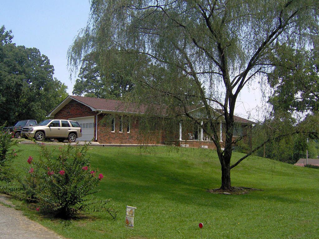 611 Fordtown Rd, Knoxville, TN 37920 Zillow