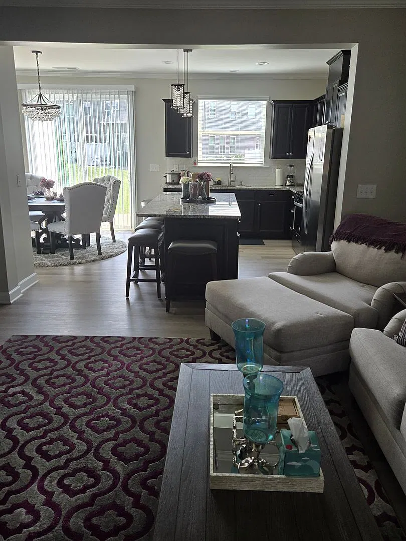 Beautiful 3-Bedroom Townhome In Berewick Holiday Move-In Special! — Photo 3
