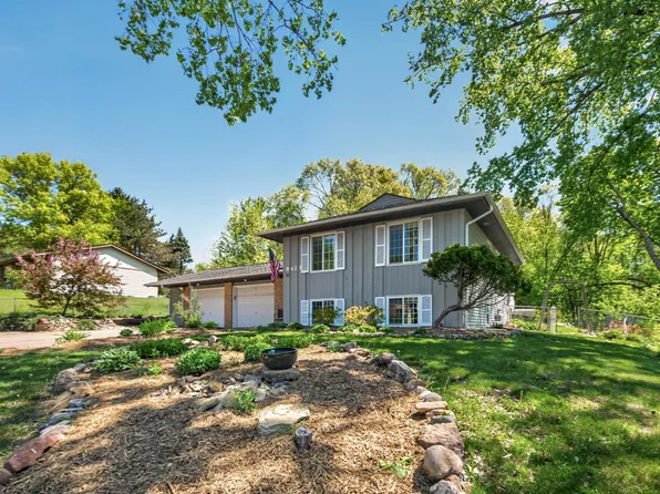 8423 Innsdale Ave S, Cottage Grove, MN 55016