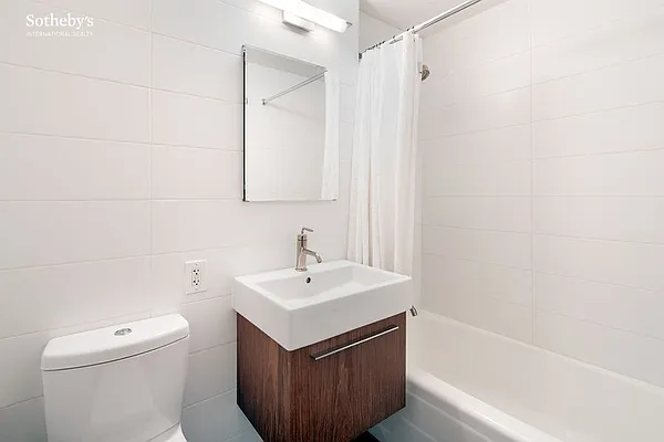 Sold by Sotheby's International Realty | media 4