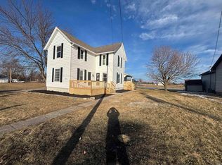 813 N Randolph St, Garrett, IN