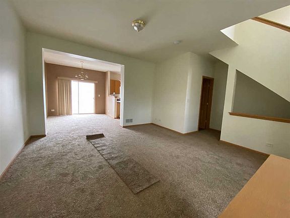 4th image of 1534 Grand Dr Unit 2