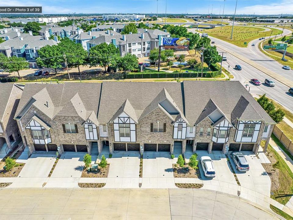 1st image of 105 Harwood Dr