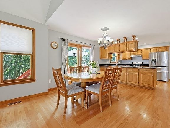 5th image of 88 Andrews Rd