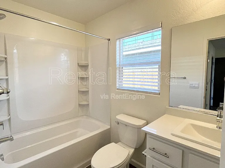 4064 Cinnabar Ct — Photo 11