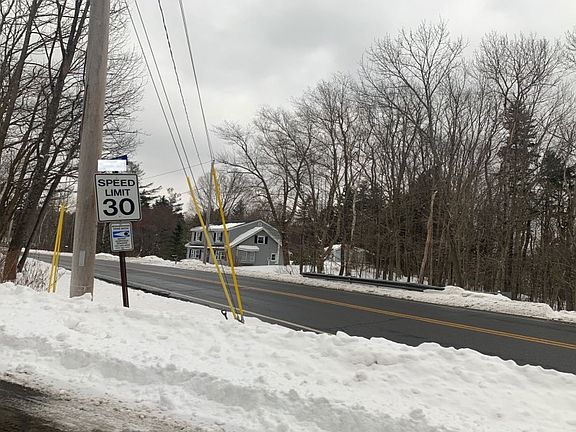 4th image of 60 Mohawk Trl