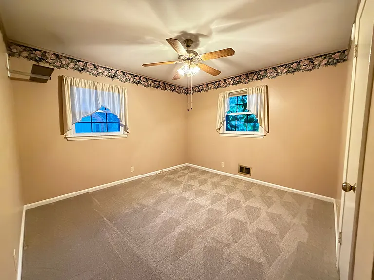 12607 S Pope Lick Rd — Photo 13