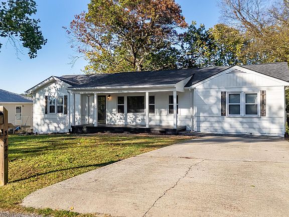 3rd image of 3729 Cuscowilla Trl