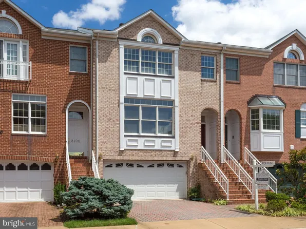 8104 Madrillon Ct, Vienna, VA 22182
