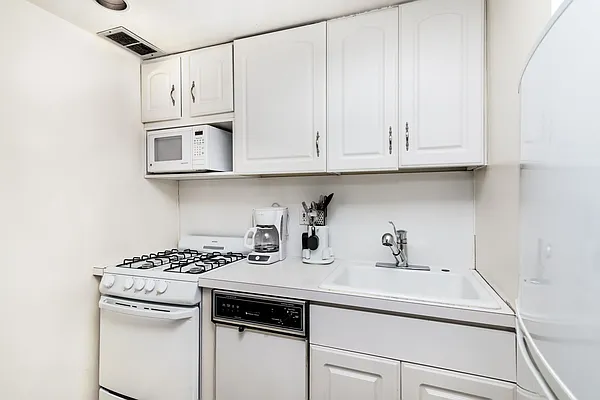 Rented by Direct Properties New York | media 45