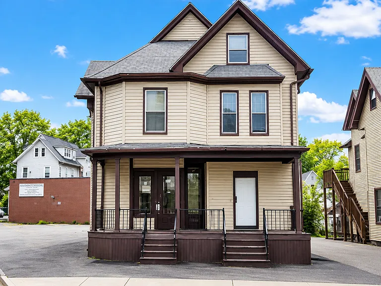 74 Holmes Ave #1 — Photo 1