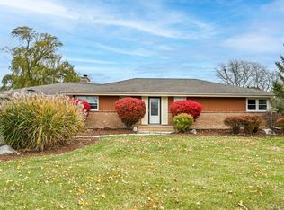 9032 North Regent ROAD, Bayside, WI 53217