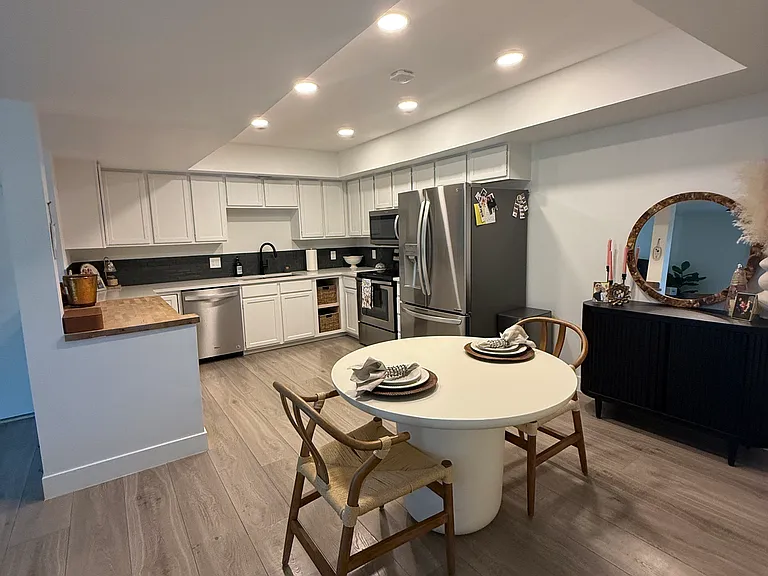 1705 E Woodbridge Dr #16 — Photo 10