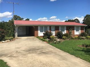 837 Mount Wesley Church Rd, Hiddenite, NC 28636