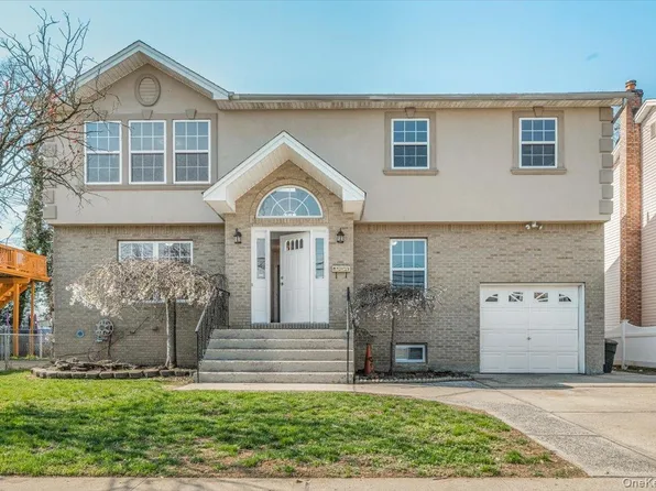 1259 New York Avenue, Elmont, NY 11003