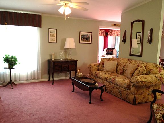 5th image of 7505 Oak Point Dr