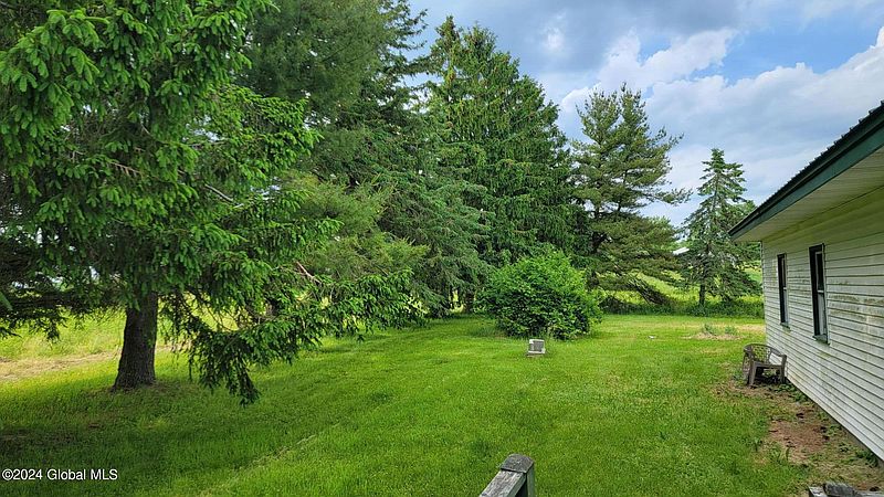 2nd image of 921 Fordsbush Road
