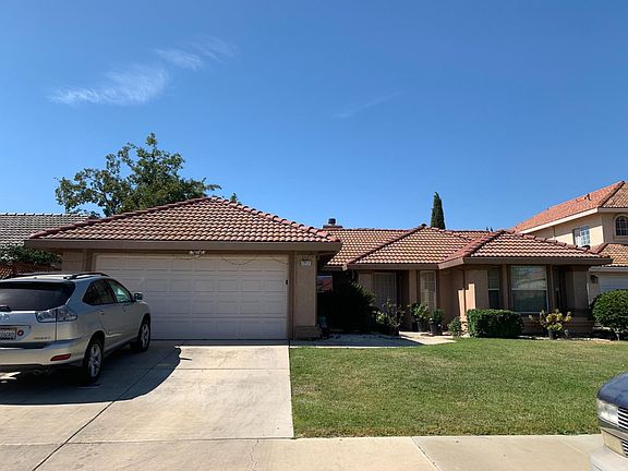3rd image of 2217 Park Place Ct