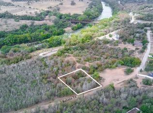 307 Kahana Ln, Bastrop, TX 78602