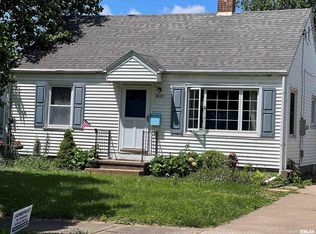 1419 N 13th St, Quincy, IL