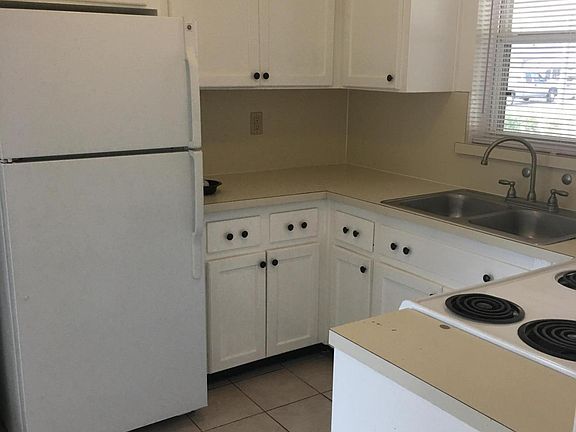 4th image of 5202 Marlene Ave
