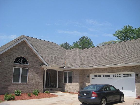2nd image of 321 Harrington St