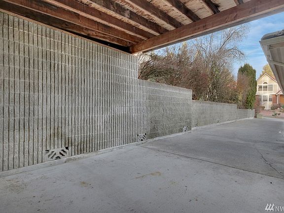 4th image of 6202 53rd Street Ct W