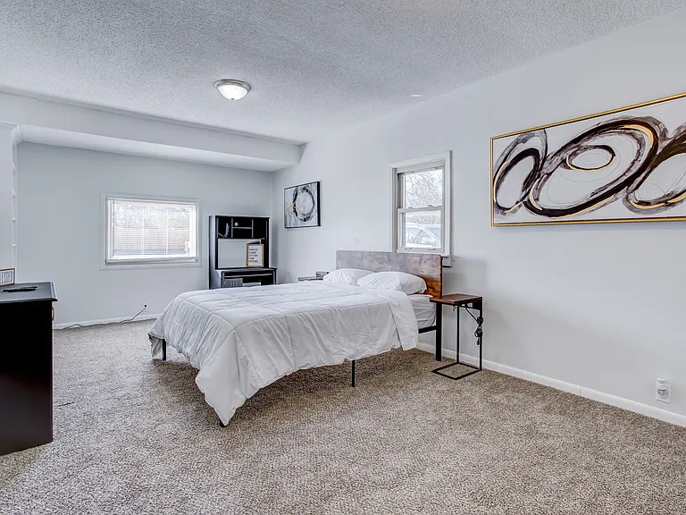 1734 S Lark Ln — Photo 17