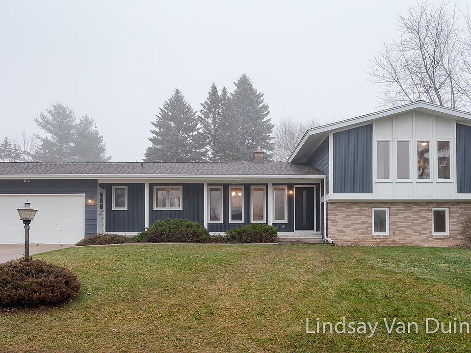1st image of 5466 Londonderry Dr SE