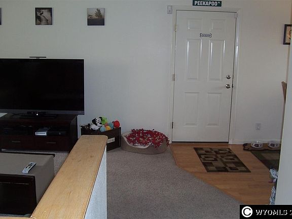 3rd image of 1422 Veterans Park Dr