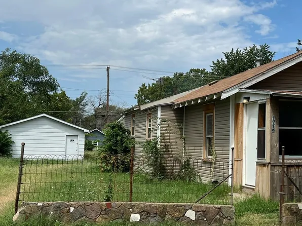1719 S Ellis St, Wichita, KS 67211