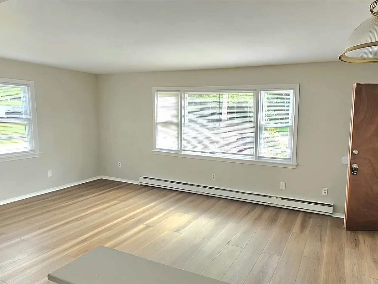 2 bed, $1,550 — Photo 3