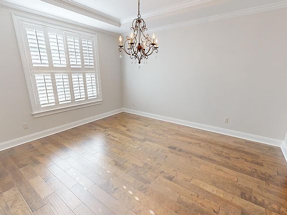 5th image of 4801 Delbridge Ct E