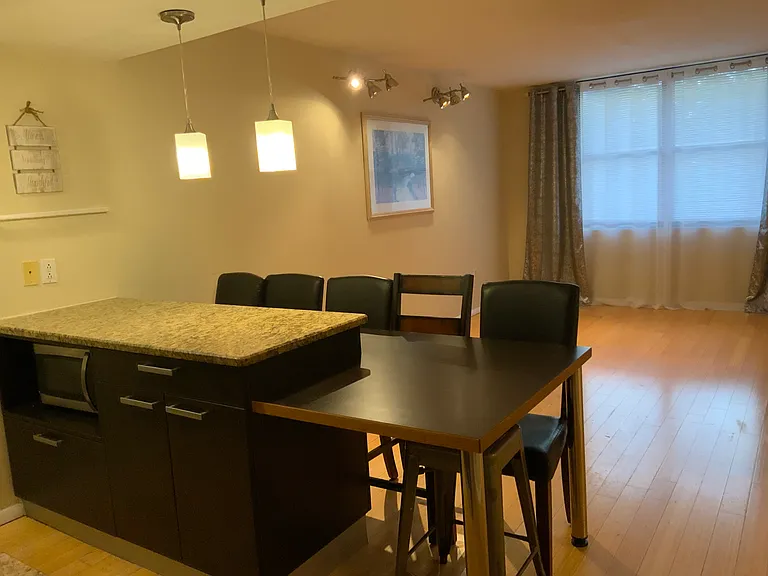 701 S Madison Ave #213 — Photo 25