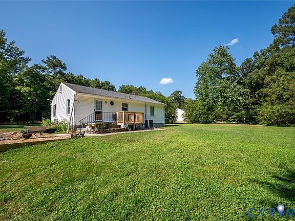 3rd image of 5251 W Run Rd