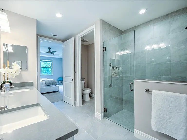 2626 Seychelles Cir #1404 — Photo 21
