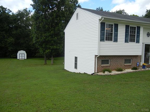 4th image of 163 Todd Ln